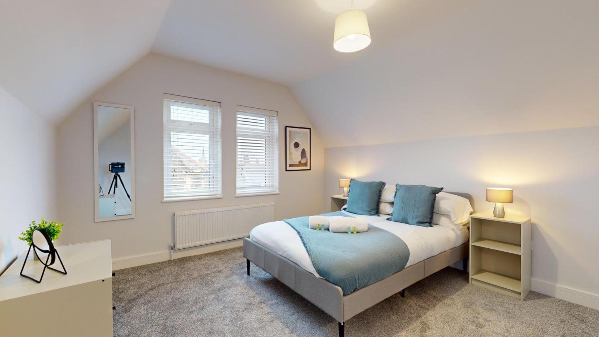 Impressive Two Bedroom | Wifi Cardiff Bagian luar foto